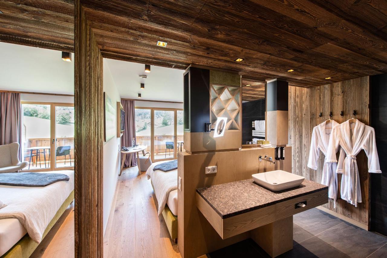 Almgut - Mountain Wellness Hotel ザンクト・マルガレーテン・イム・ルンガウ エクステリア 写真