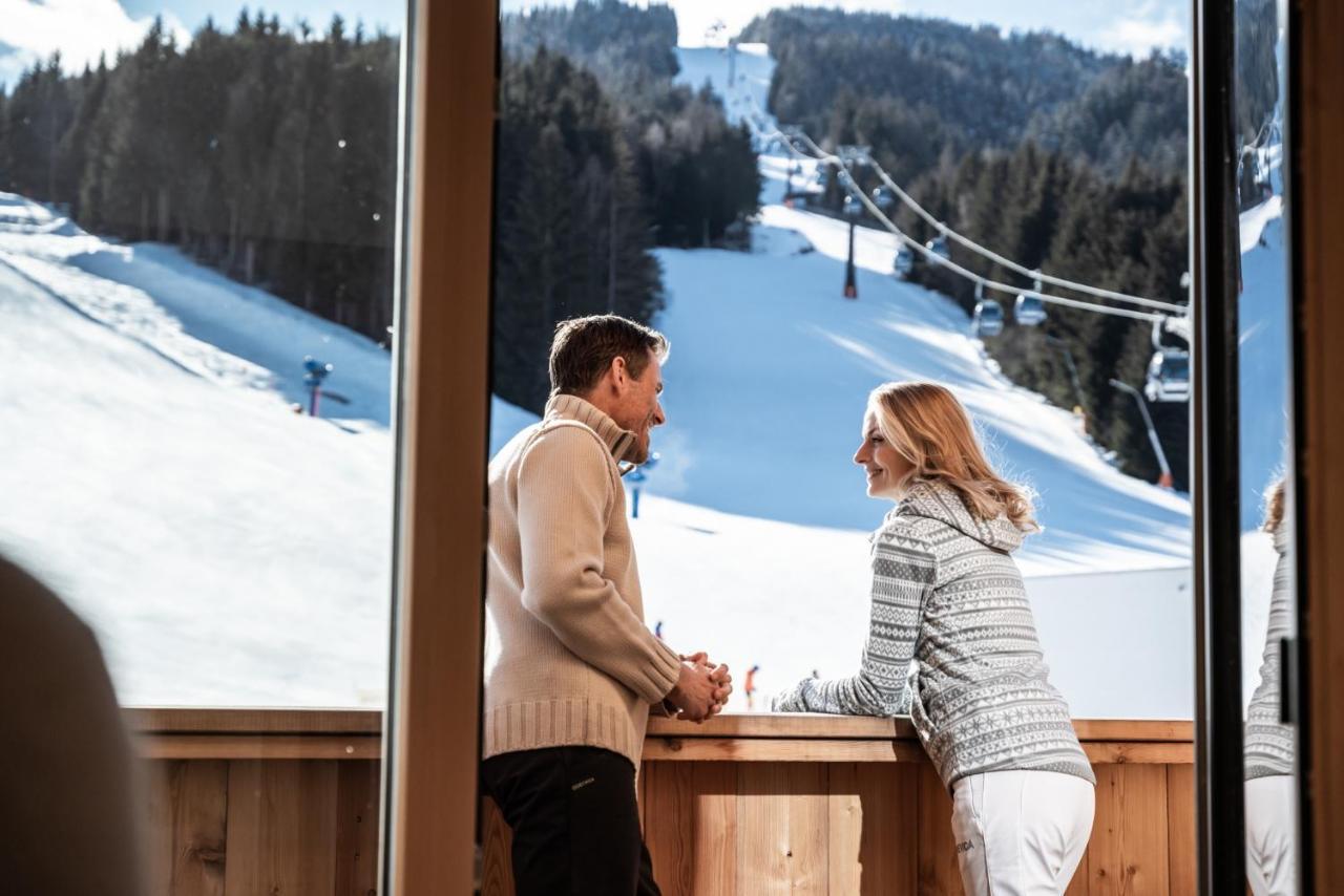 Almgut - Mountain Wellness Hotel ザンクト・マルガレーテン・イム・ルンガウ エクステリア 写真